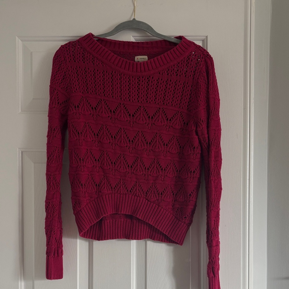 Elegant Rose-red Cropped Sweater